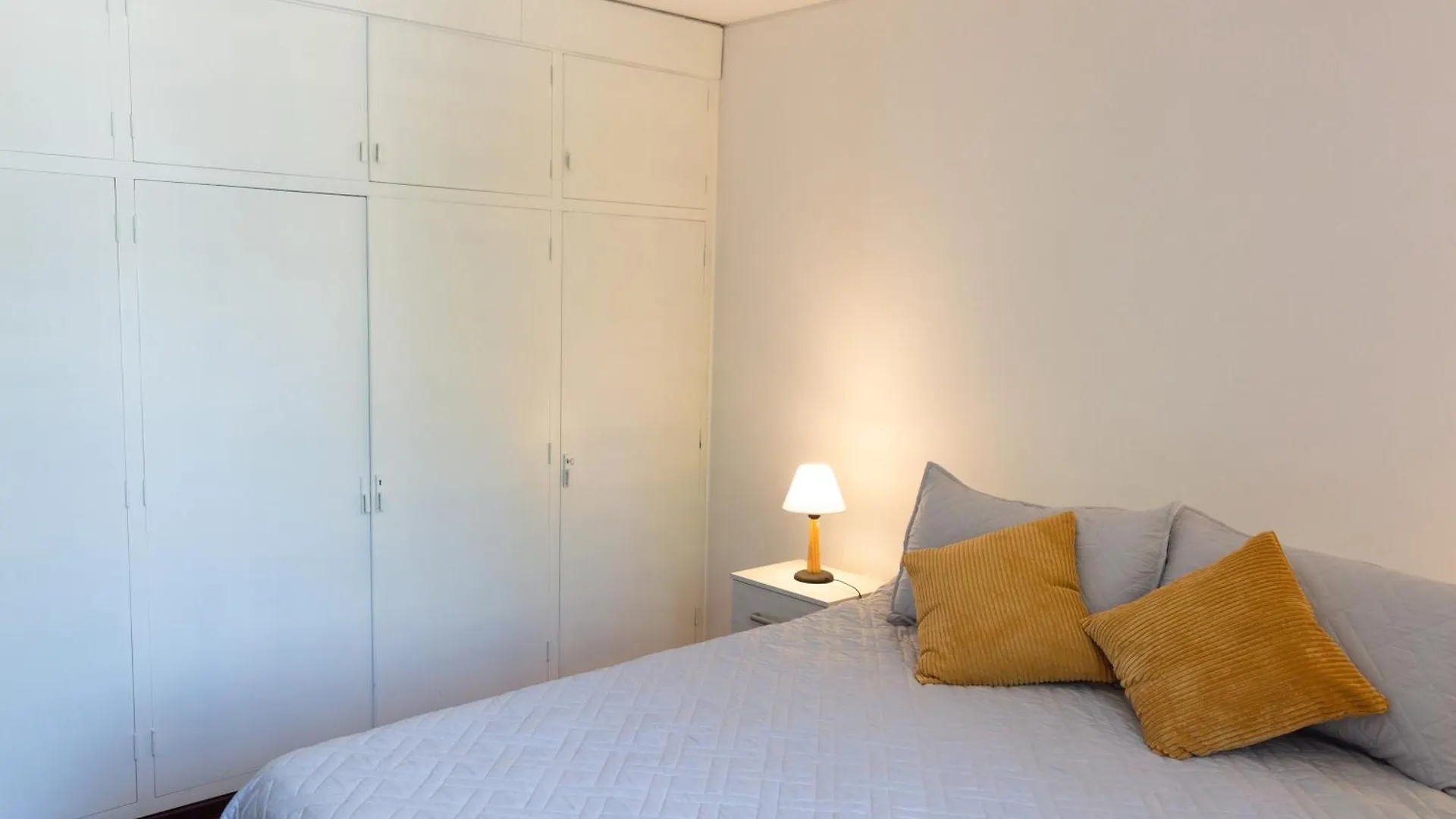 Amplio Departamento Centrico Mendoza Apartment