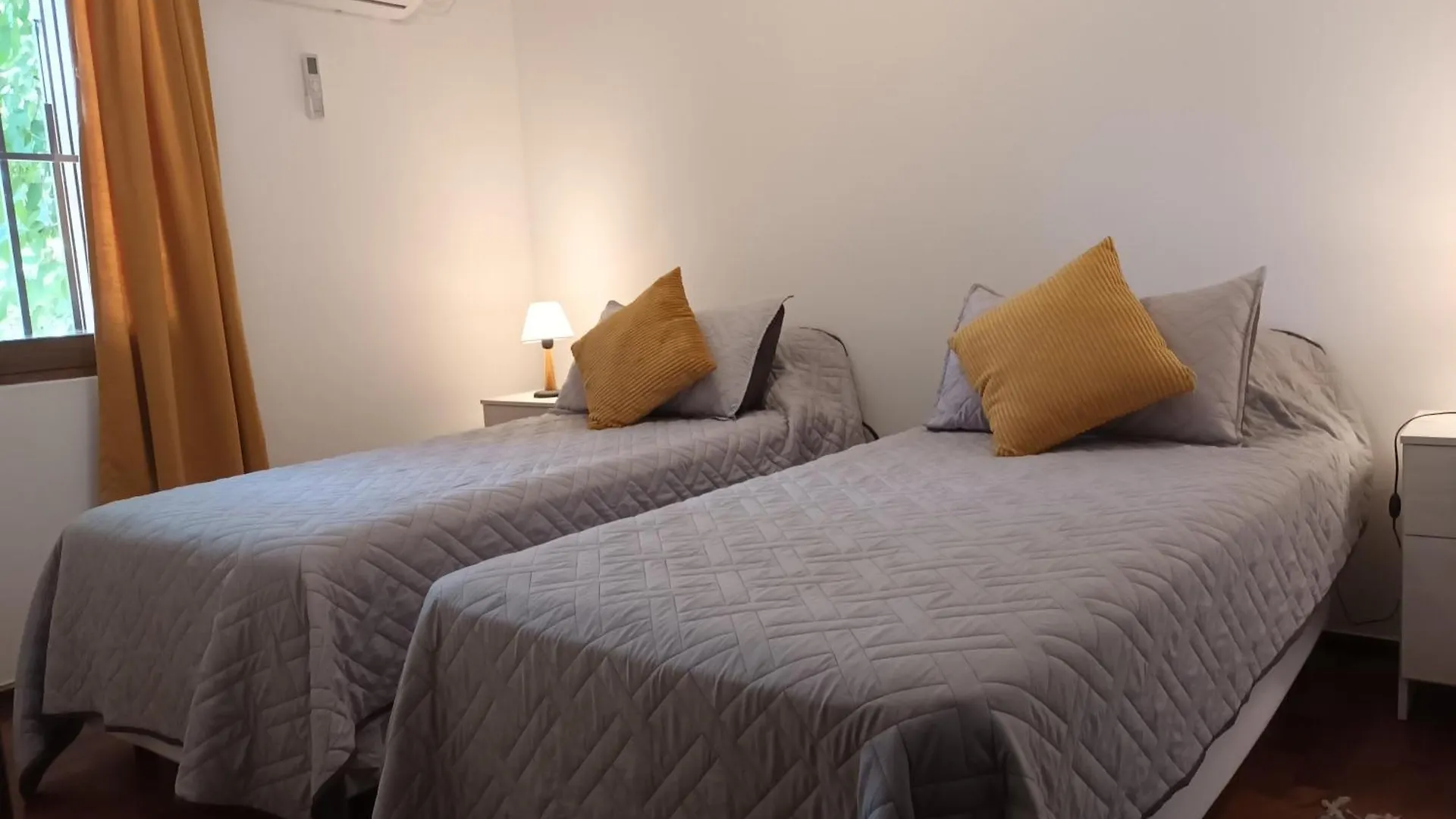 Amplio Departamento Centrico Mendoza Apartment Argentina